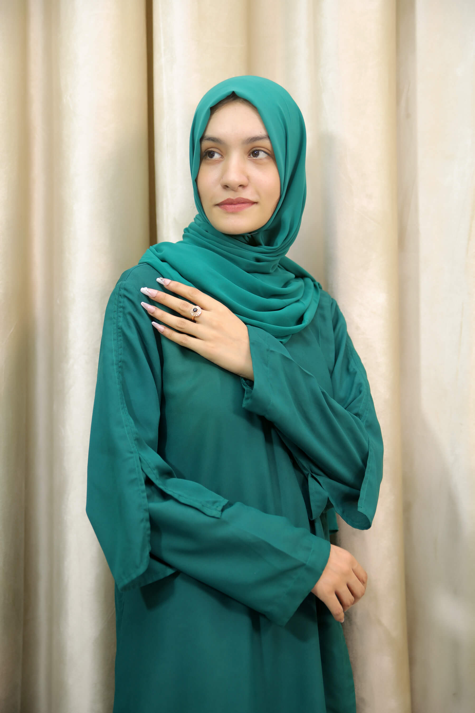Amina - Green Maxi Dress – Stylish Layered Abaya for Modest Wear UK