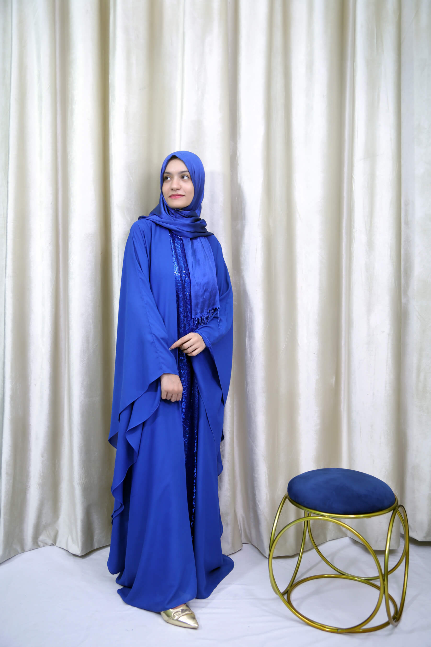 Nahiah - Royal Blue Sequin Abaya Set – Luxury Modest Wear for UK Women