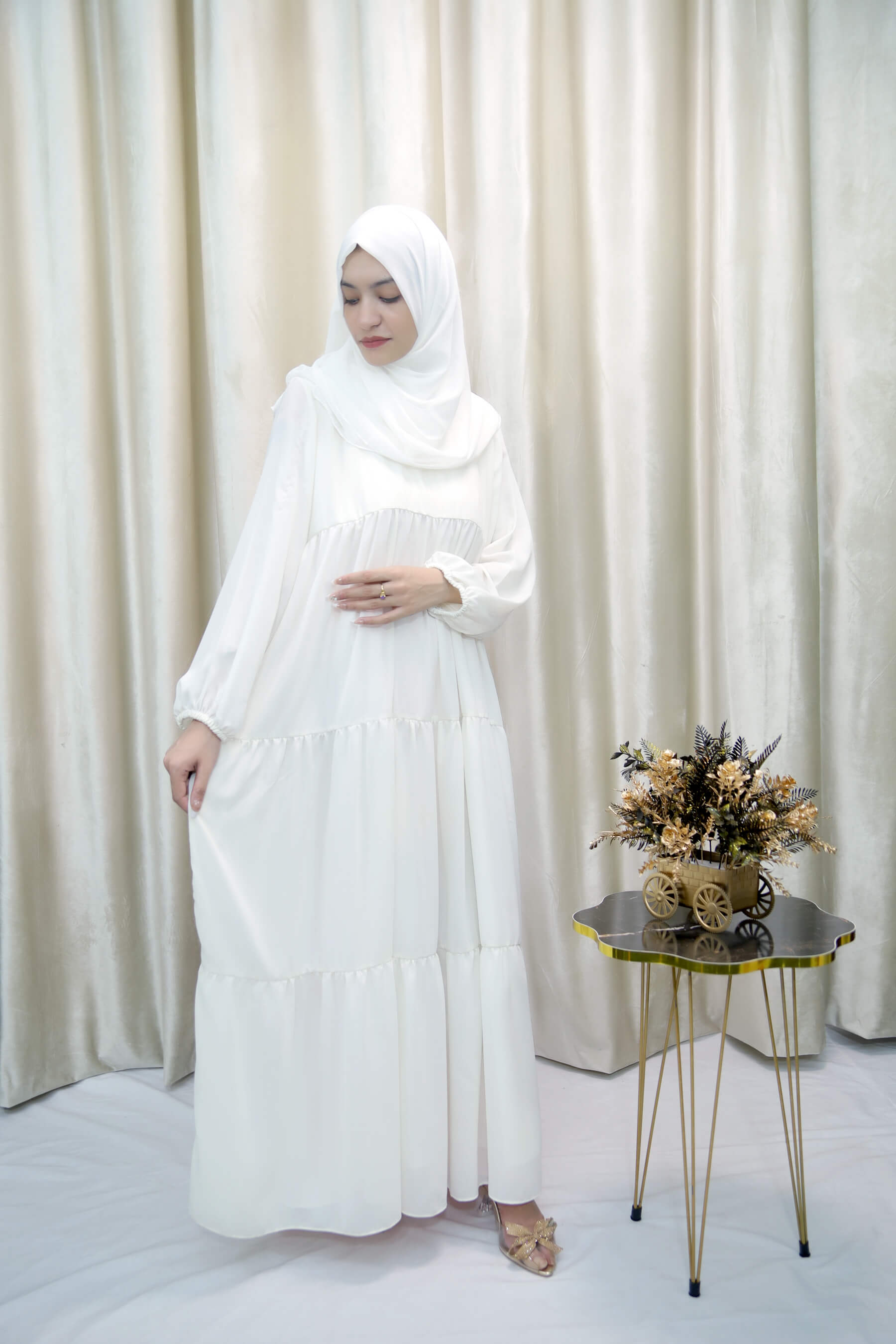 Nadrah - Elegant White Tiered Abaya Dress – Modest Georgette Maxi for Women in UK