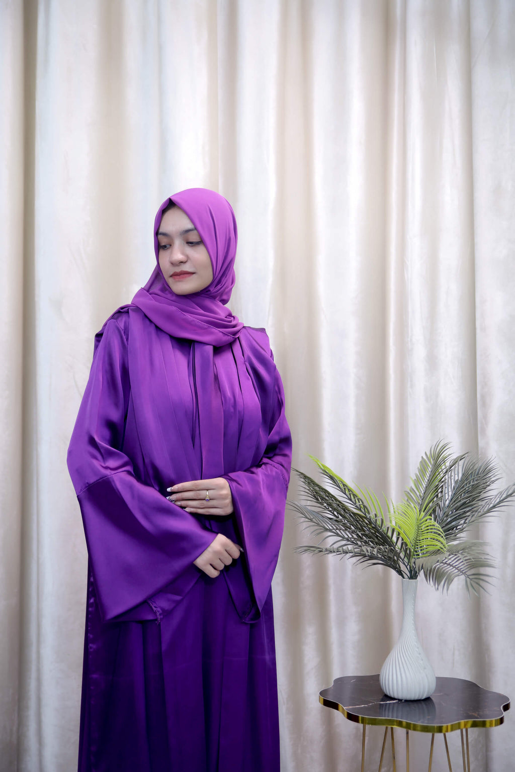 Luxury Purple Satin Abaya – Elegant Modest Wear for Women in the UK