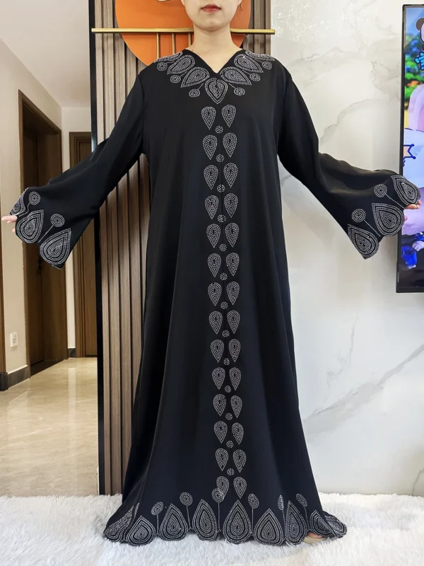 New 2024 Dubai Diamond Muslim Modest Dress for Women Elegant Arabic Femme Hijab Abaya 2024 Islamic Long Sleeve Turkey Clothing 2