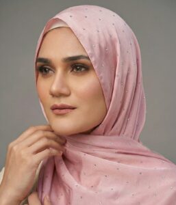 Pink Hijab – Soft Elegance for Everyday Luxury